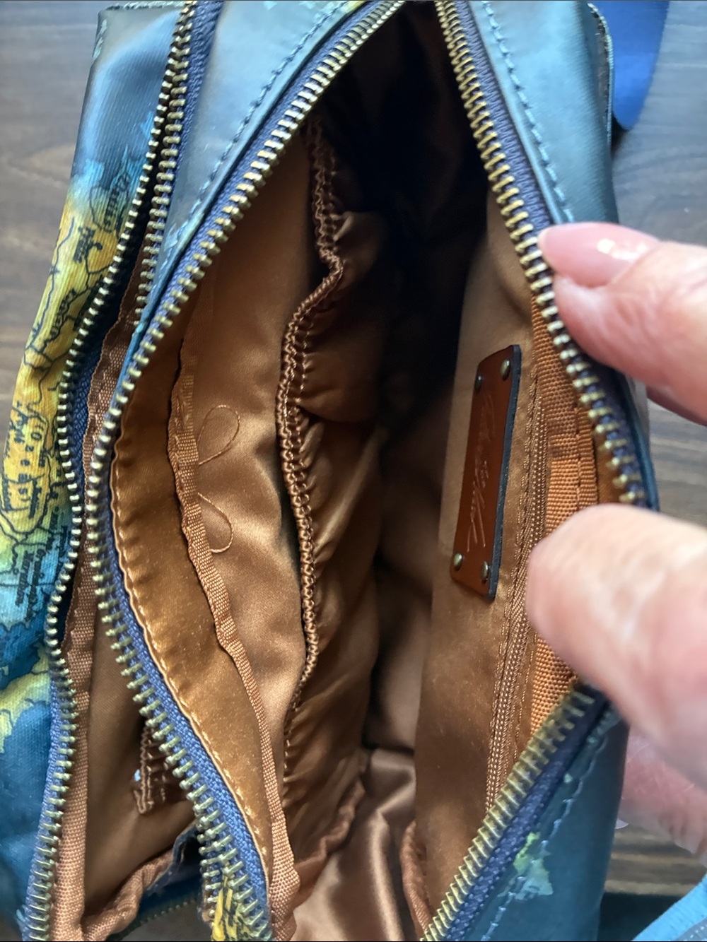 Patricia Nash Greek map Camera style bag - Picture 7 of 12